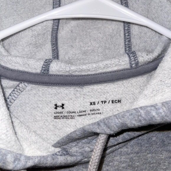 Under Armor Woman Hoodie Size XS - Picture 4 of 5